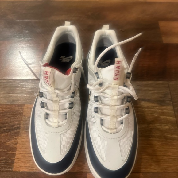 RARE Nike SB NYJAH Free 2 White Red Blue Size 8.5 - Picture 2 of 5